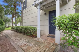 520 NW 39th Cir, Boca Raton, FL 33431 - Photo 1