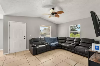 1175 12th Court SW, Vero Beach, FL 32962 - Photo 5