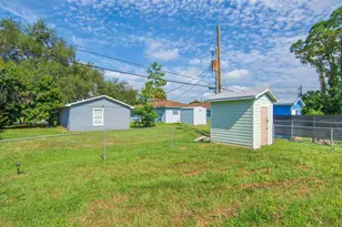 1175 12th Ct SW, Vero Beach, FL 32962 - Photo 21