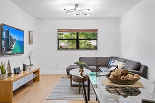 3522 NE 166th St, North Miami Beach, FL 33160 - Photo 5