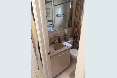 4349 W 10th Avenue, Hialeah, FL 33012 - Photo 9