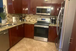 1000 SW 133rd Terrace, Davie, FL 33325 - Photo 5
