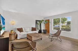 2929 SE Ocean Blvd, Stuart, FL 34996 - Photo 15