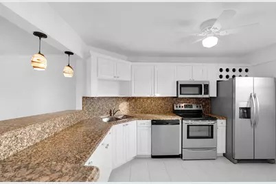 111 N Pompano Beach Boulevard N #1611, Pompano Beach, FL 33062 - Photo 9