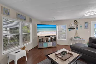 360 NE Jade Cir, Jensen Beach, FL 34957 - Photo 17