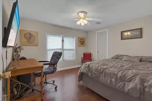 360 NE Jade Cir, Jensen Beach, FL 34957 - Photo 25