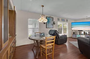 360 NE Jade Cir, Jensen Beach, FL 34957 - Photo 19