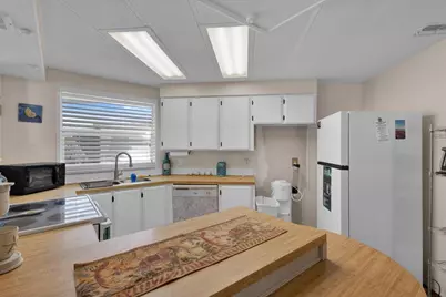 360 NE Jade Circle, Jensen Beach, FL 34957 - Photo 21