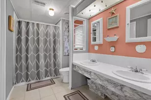 360 NE Jade Cir, Jensen Beach, FL 34957 - Photo 37