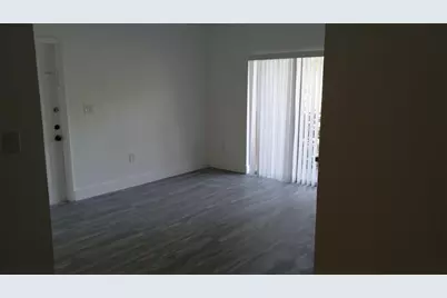 1791 NW 96th Terrace #4E, Pembroke Pines, FL 33024 - Photo 5
