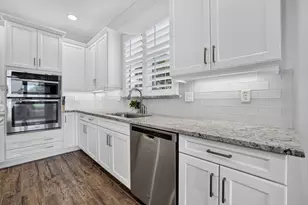 127 Tresana Blvd, Jupiter, FL 33478 - Photo 11