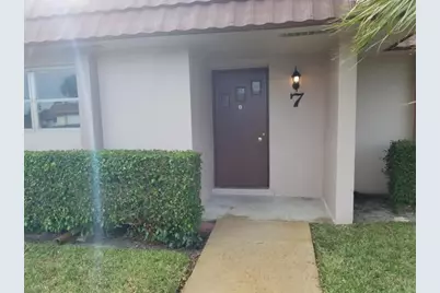 5725 Fernley Drive E #7, West Palm Beach, FL 33415 - Photo 7