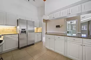 9 W High Point Rd, Sewalls Point, FL 34996 - Photo 9