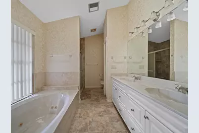 9 W High Point Road, Sewalls Point, FL 34996 - Photo 13