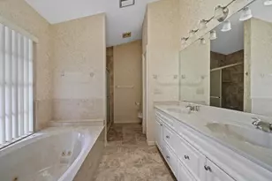 9 W High Point Rd, Sewalls Point, FL 34996 - Photo 13