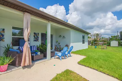 1689 SE Chello Lane, Port Saint Lucie, FL 34983 - Photo 35