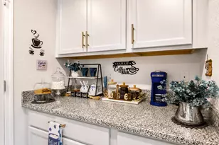 1689 SE Chello Ln, Port Saint Lucie, FL 34983 - Photo 11