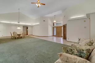 18691 SE Lakeside Way, Jupiter, FL 33469 - Photo 9