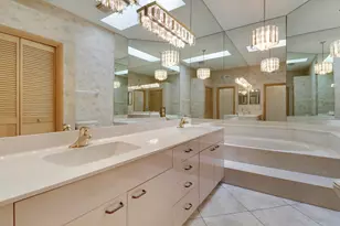 18691 SE Lakeside Way, Jupiter, FL 33469 - Photo 19