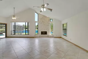 18691 SE Lakeside Way, Jupiter, FL 33469 - Photo 9