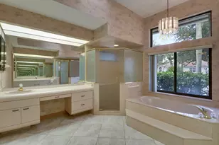 18691 SE Lakeside Way, Jupiter, FL 33469 - Photo 17