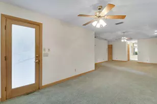 18691 SE Lakeside Way, Jupiter, FL 33469 - Photo 15