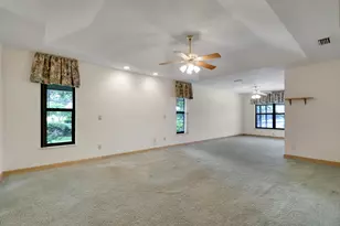 18691 SE Lakeside Way, Jupiter, FL 33469 - Photo 15