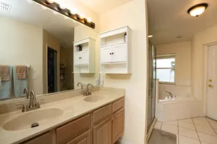 1042 SW Dartmouth Ave, Port Saint Lucie, FL 34953 - Photo 15