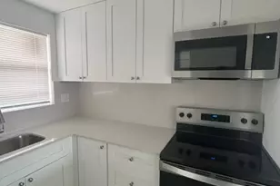 2881 N Pine Island Rd, Sunrise, FL 33322 - Photo 9
