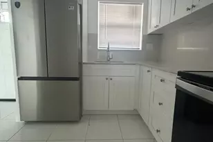 2881 N Pine Island Rd, Sunrise, FL 33322 - Photo 7