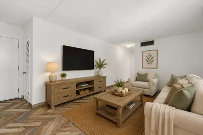 1340 Lincoln Road #308, Miami Beach, FL 33139 - Photo 9