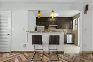 1340 Lincoln Rd, Miami Beach, FL 33139 - Photo 5