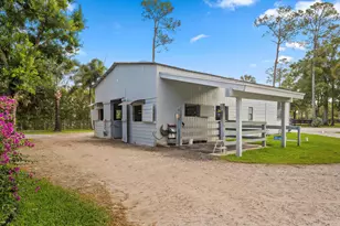 1037 F Rd, Loxahatchee Groves, FL 33470 - Photo 7