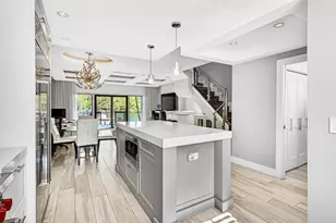 605 NE 19th Ave, Deerfield Beach, FL 33441 - Photo 9