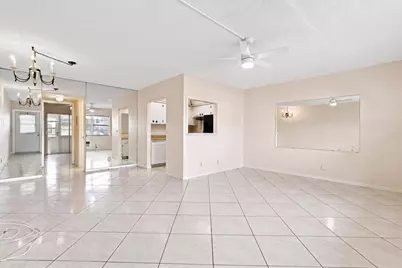 98 Norwich E, West Palm Beach, FL 33417 - Photo 5