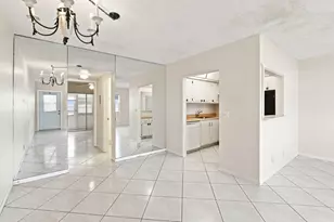 98 Norwich E, West Palm Beach, FL 33417 - Photo 7