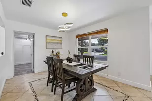 2075 SW 72nd Ave, Davie, FL 33317 - Photo 13