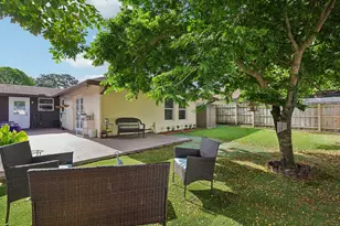 2075 SW 72nd Ave, Davie, FL 33317 - Photo 25