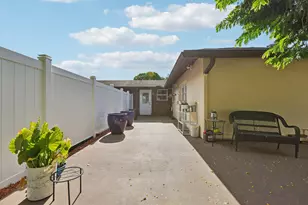 2075 SW 72nd Ave, Davie, FL 33317 - Photo 25