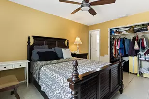 8621 NW 3rd St, Pembroke Pines, FL 33024 - Photo 29