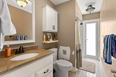 8621 NW 3rd Street, Pembroke Pines, FL 33024 - Photo 21