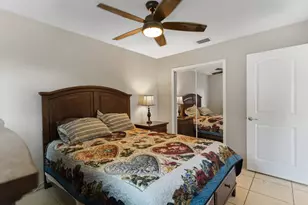 8621 NW 3rd St, Pembroke Pines, FL 33024 - Photo 33
