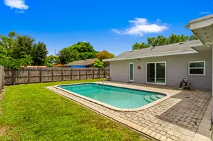 8621 NW 3rd St, Pembroke Pines, FL 33024 - Photo 43
