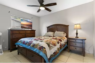 8621 NW 3rd Street, Pembroke Pines, FL 33024 - Photo 35