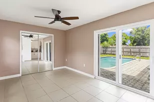 8621 NW 3rd St, Pembroke Pines, FL 33024 - Photo 3