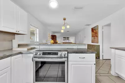 506 Sandpiper Circle, Delray Beach, FL 33445 - Photo 17