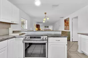 506 Sandpiper Circle, Delray Beach, FL 33445 - Photo 17
