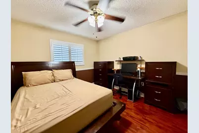 1092 W 32nd Street, Hialeah, FL 33012 - Photo 17
