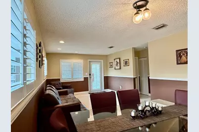 1092 W 32nd Street, Hialeah, FL 33012 - Photo 13