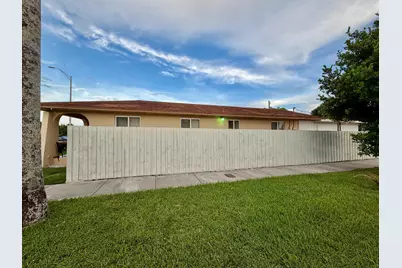 1092 W 32nd Street, Hialeah, FL 33012 - Photo 5